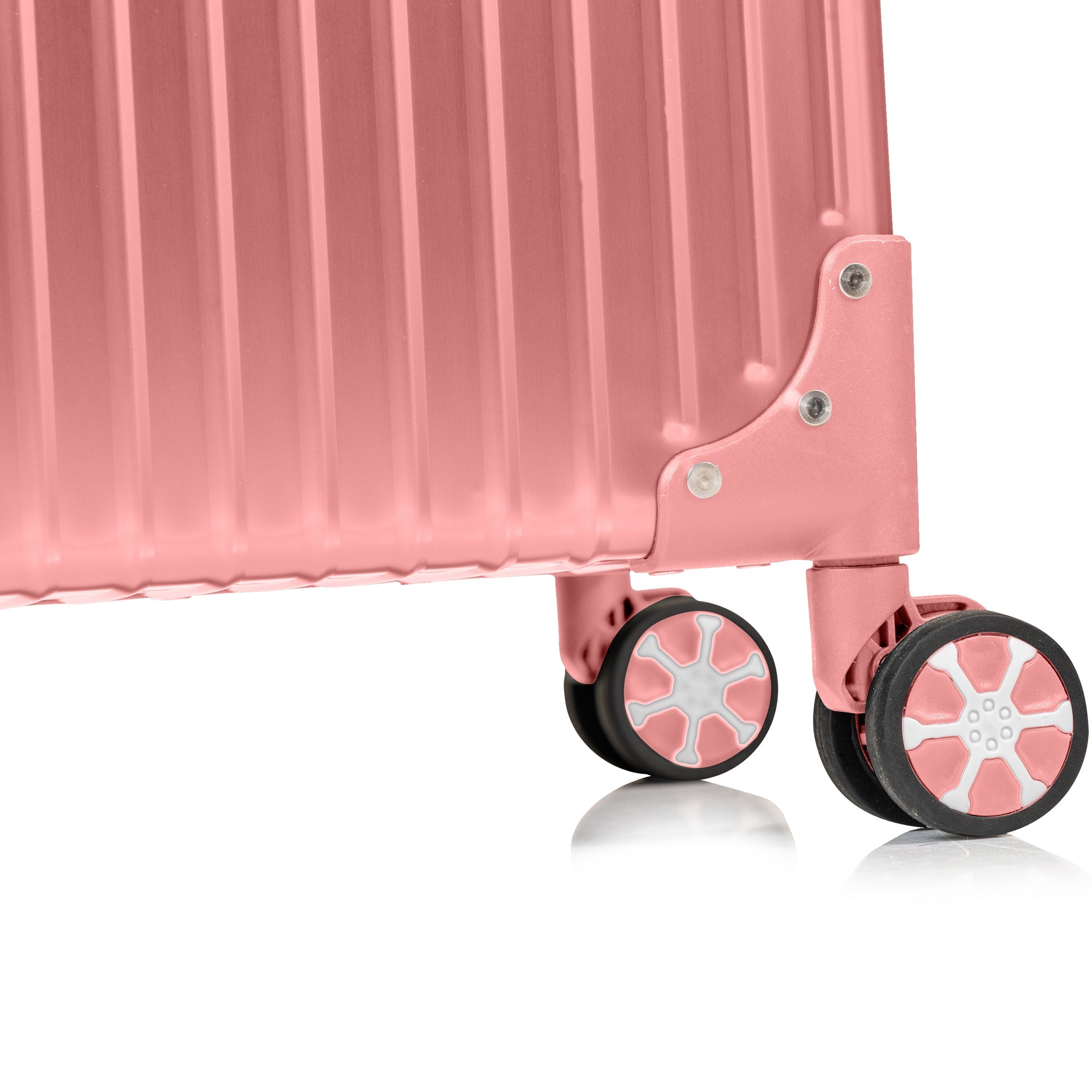 Elite / Aluminum Carry-on